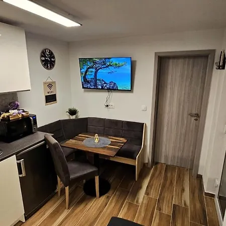 Apartmaji Stars Mavcice Exterior photo