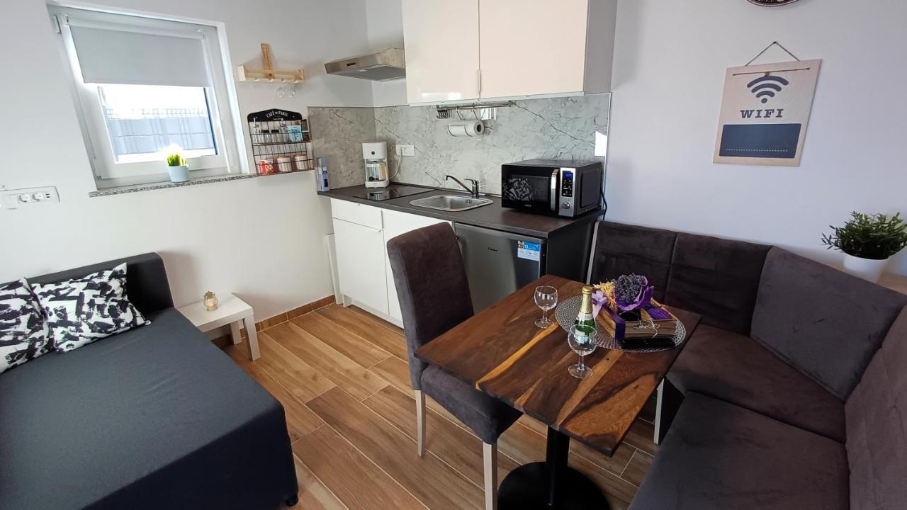 Apartment Apartmaji Stars Mavcice